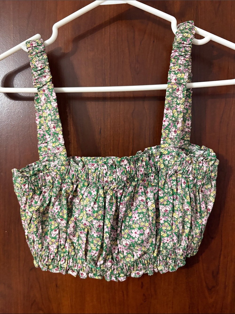 Zara  green/ pink floral cropped size small
